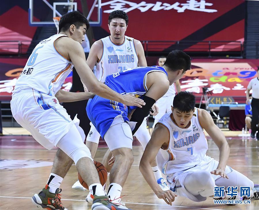  江苏肯帝亚失误连连不敌新疆伊力特