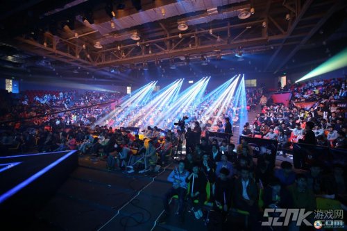  穿越火线CFPL联赛烽烟再起，老牌劲旅遭遇新锐挑战  