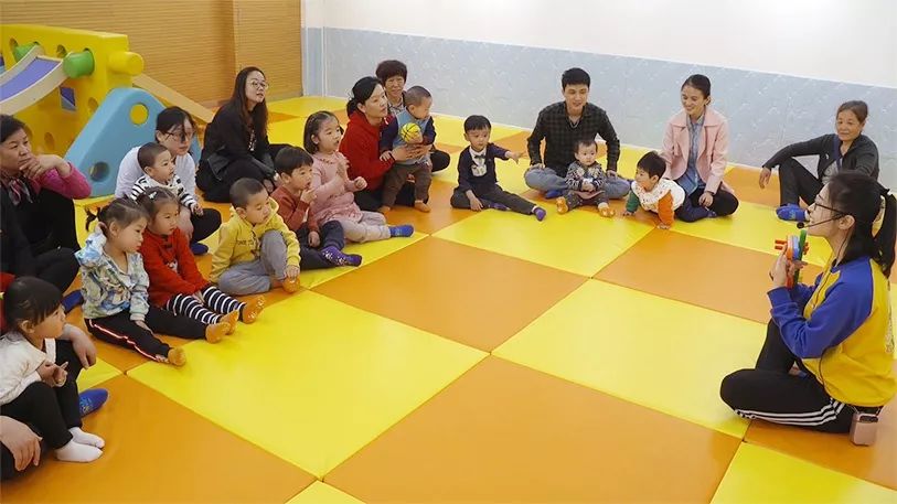  儿童网球启蒙课程爆满，家长重视早期体能开发