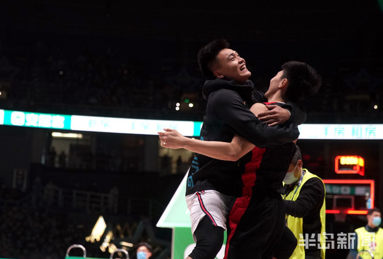  全明星周末欢乐多，技巧挑战展现球星风采